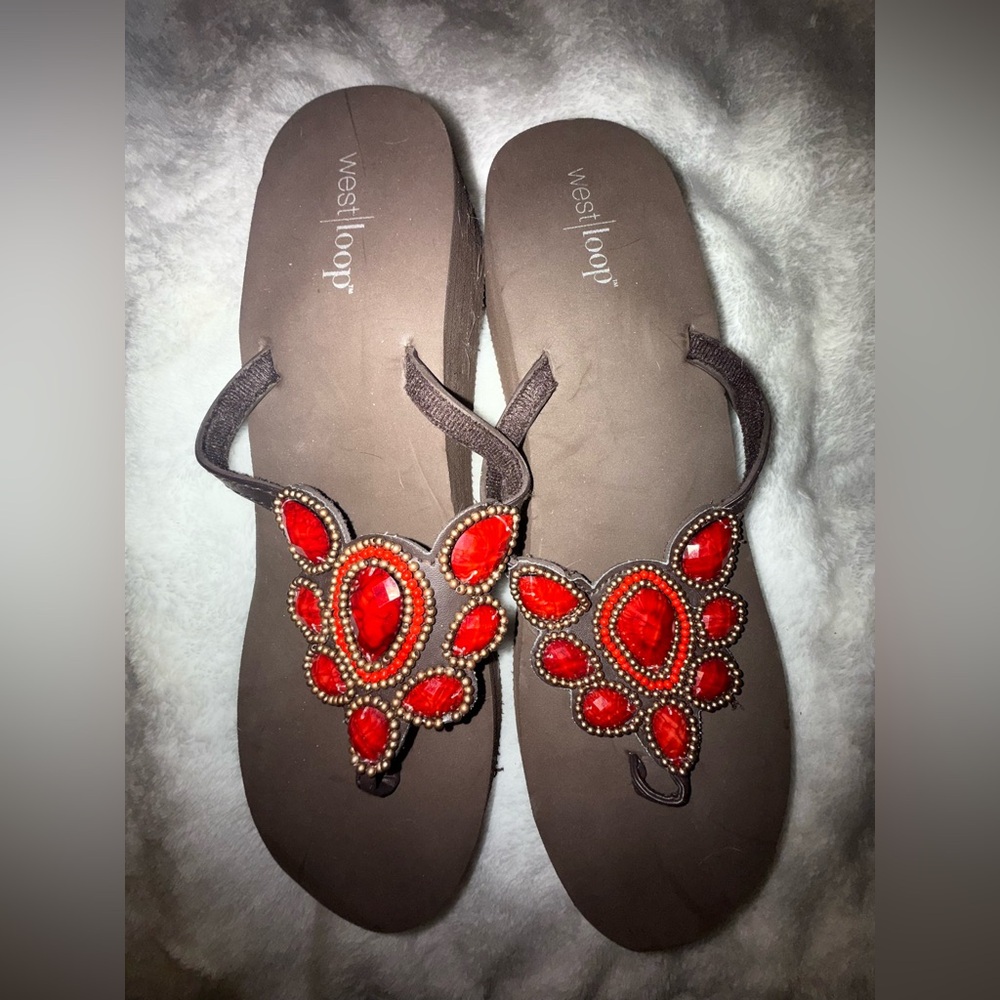 West Loop Brown thong Sandals with Red Embellishments